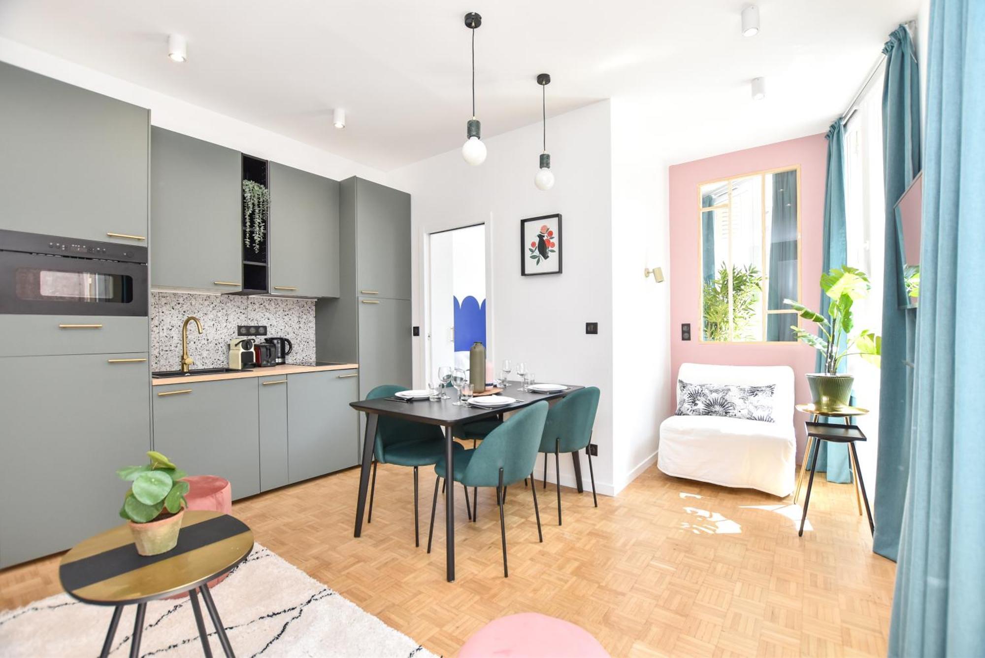 Charming And Cosy Flat Next To The Eiffel Tower Apartment *